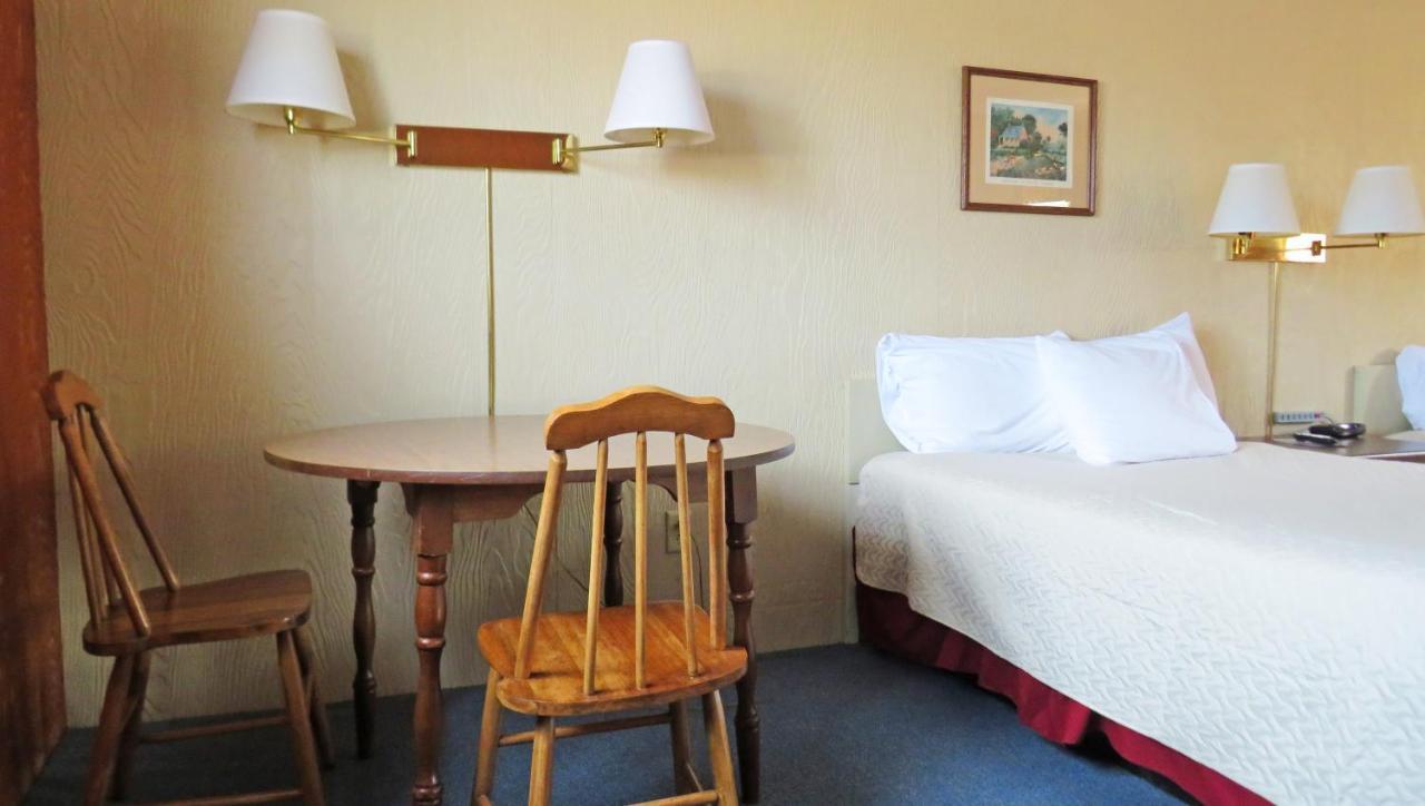 Indianhead Ironwood Hotel Eksteriør billede